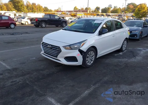 2021 Hyundai Accent Se z USA, uszkodzony, nr VIN 3KPC24A63ME129915